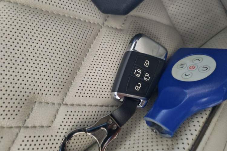 Used Volkswagen Viloran 2020 380TSI Prestige Edition Vehicle Key