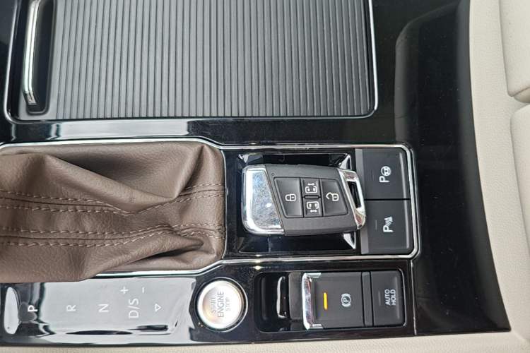 Used Volkswagen Viloran 2020 330TSI Luxury Edition Vehicle Key