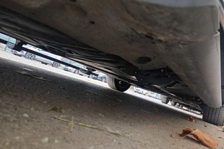 Used Volkswagen Viloran 2022 380TSI Prestige Edition Chassis Rear Right