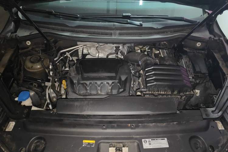 Used Volkswagen Viloran 2022 380TSI Flagship Edition Engine Bay