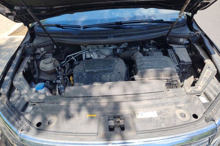 Used Volkswagen Viloran 2022 380TSI Prestige Edition Engine Bay
