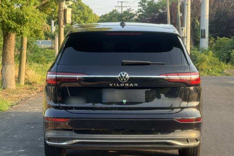 Used Volkswagen Viloran 2022 380TSI Luxury Edition Exterior 2