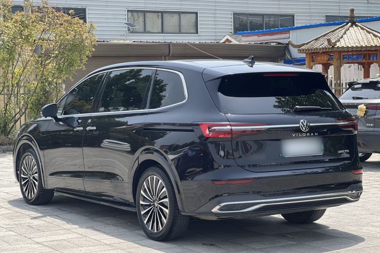 Used Volkswagen Viloran 2022 380TSI Prestige Edition Exterior 4