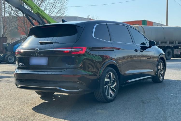 Used Volkswagen Viloran 2022 380TSI Luxury Edition Exterior 6