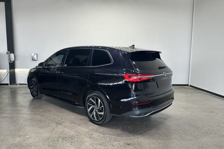 Used Volkswagen Viloran 2022 380TSI Luxury Edition Exterior 6