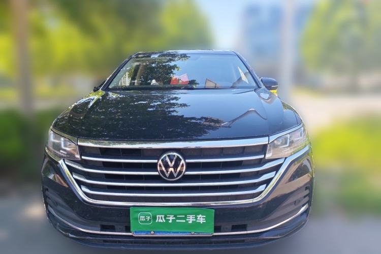 Used Volkswagen Viloran 2022 330TSI Luxury Edition Front
