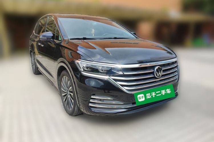 Used Volkswagen Viloran 2022 380TSI Prestige Edition Front Right 45 Deg