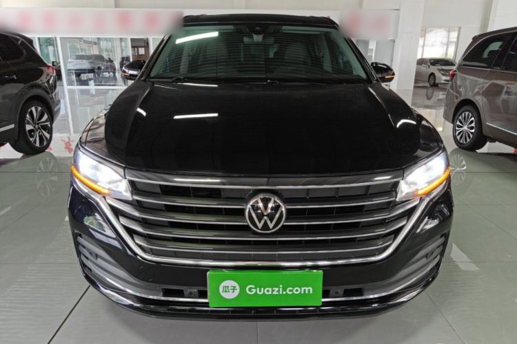 Used Volkswagen Viloran 2022 380TSI Luxury Edition Front