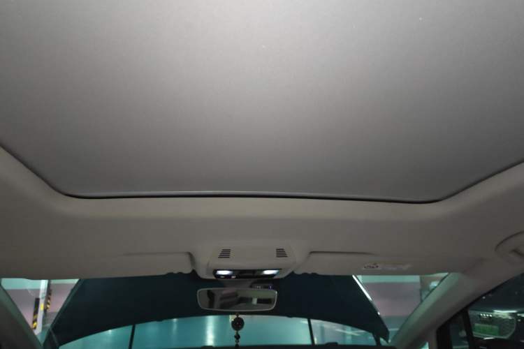 Used Volkswagen Viloran 2022 380TSI Prestige Edition Headliner