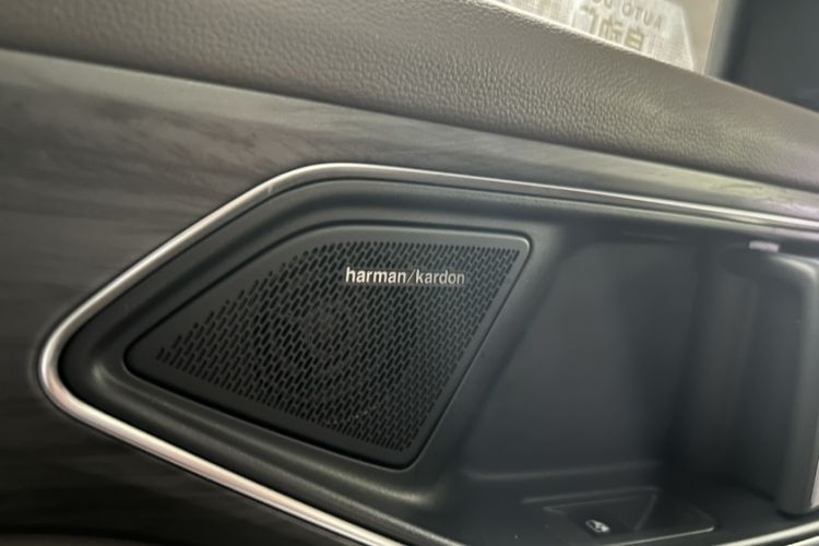 Used Volkswagen Viloran 2022 380TSI Flagship Edition Interior 11