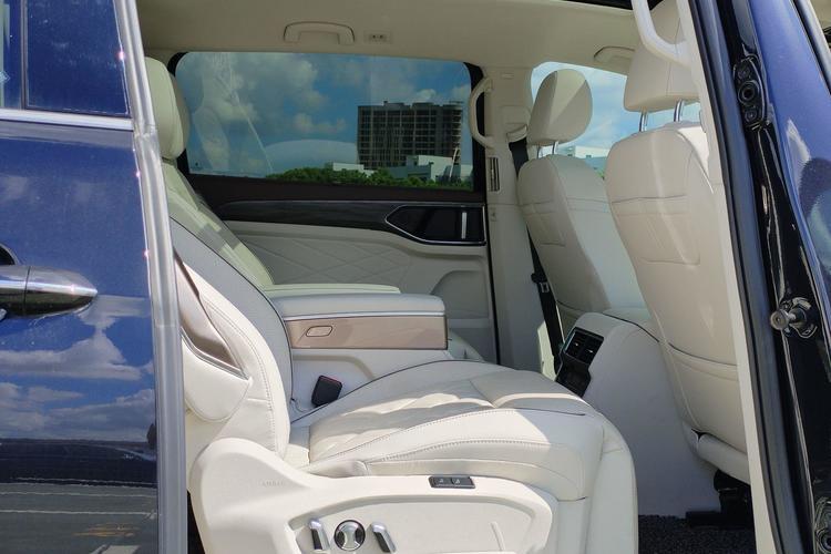 Used Volkswagen Viloran 2022 380TSI Prestige Edition Interior 9