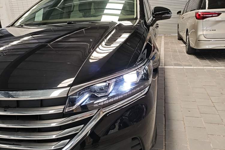 Used Volkswagen Viloran 2022 330TSI Luxury Edition Left Front Headlight
