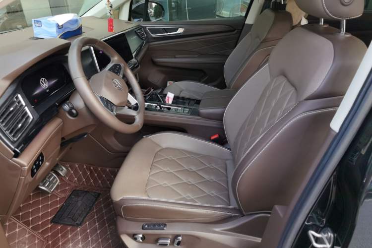 Used Volkswagen Viloran 2022 380TSI Prestige Edition Left Front Seat