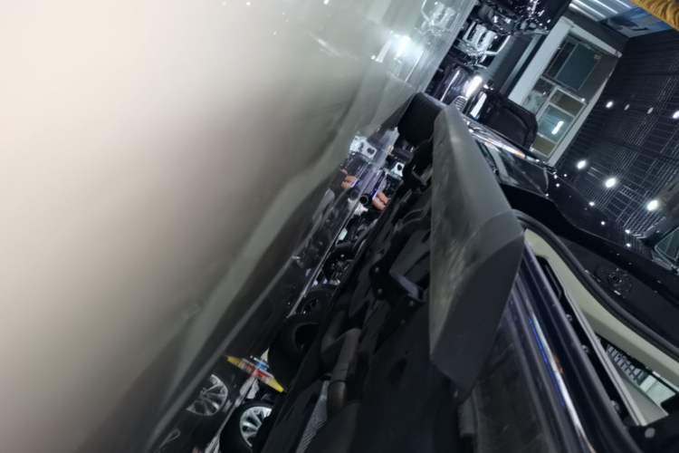 Used Volkswagen Viloran 2022 380TSI Prestige Edition Left Side Sill