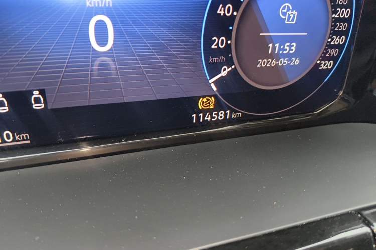 Used Volkswagen Viloran 2022 380TSI Luxury Edition Odometer Close Up