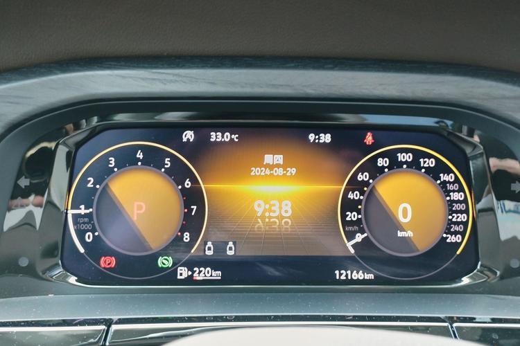 Used Volkswagen Viloran 2022 380TSI Prestige Edition Odometer Close Up