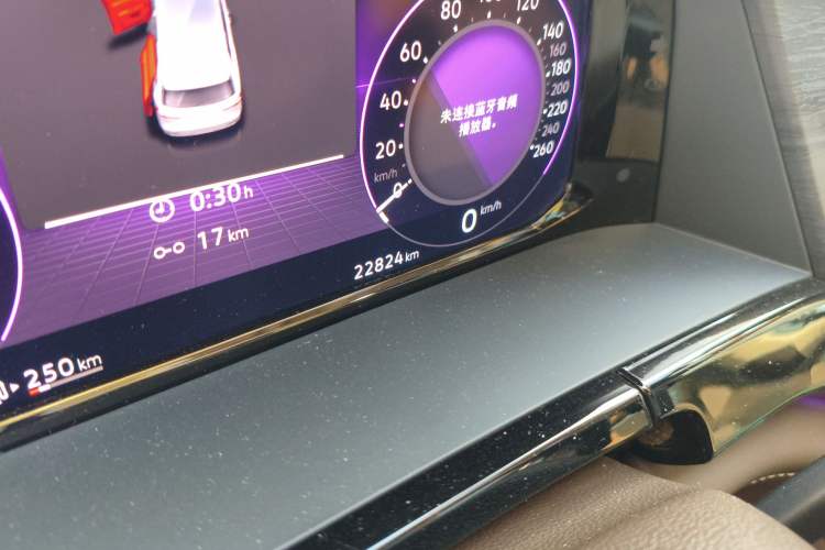 Used Volkswagen Viloran 2022 380TSI Luxury Edition Odometer Close Up