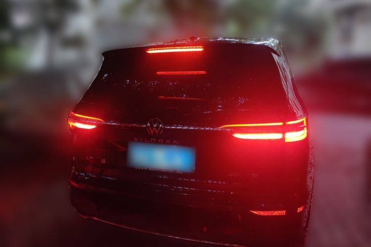 Used Volkswagen Viloran 2022 380TSI Luxury Edition Rear
