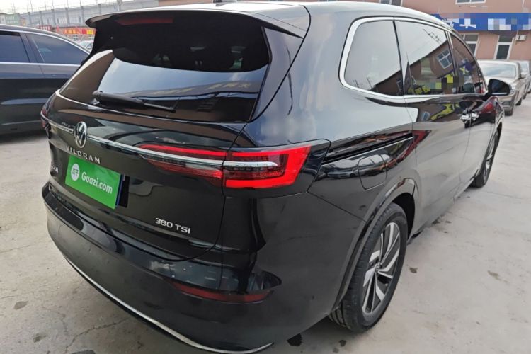 Used Volkswagen Viloran 2022 380TSI Luxury Edition Rear Right 45 Deg