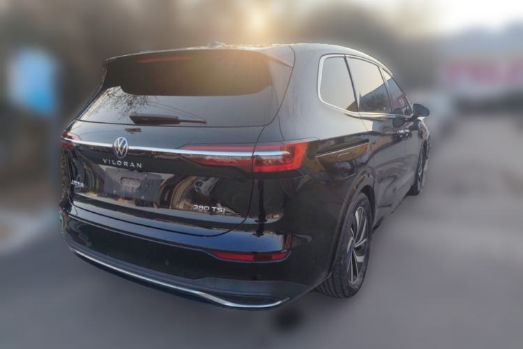 Used Volkswagen Viloran 2022 380TSI Luxury Edition Rear Right 45 Deg