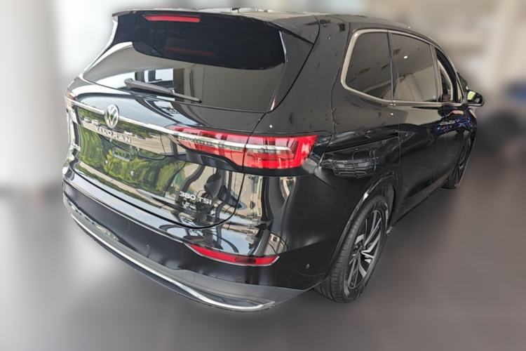 Used Volkswagen Viloran 2022 380TSI Luxury Edition Rear Right 45 Deg