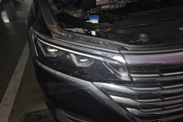 Used Volkswagen Viloran 2022 380TSI Flagship Edition Right Front Headlight