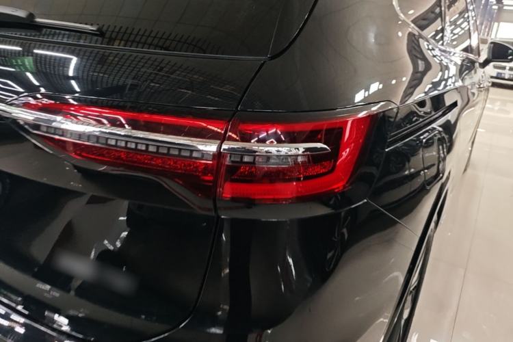Used Volkswagen Viloran 2022 330TSI Luxury Edition Right Rear Taillight
