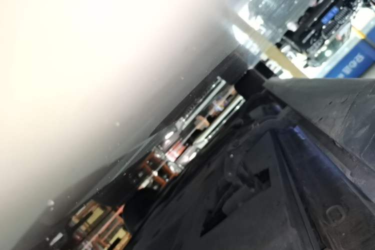 Used Volkswagen Viloran 2022 380TSI Prestige Edition Right Side Sill