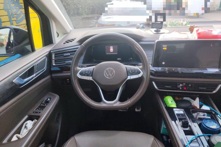 Used Volkswagen Viloran 2022 380TSI Luxury Edition Steering Wheel