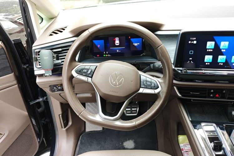 Used Volkswagen Viloran 2022 380TSI Prestige Edition Steering Wheel