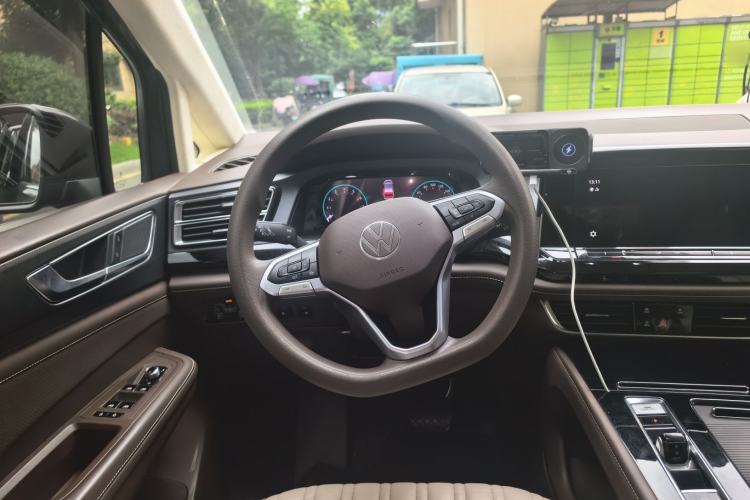Used Volkswagen Viloran 2022 330TSI Business Edition Steering Wheel