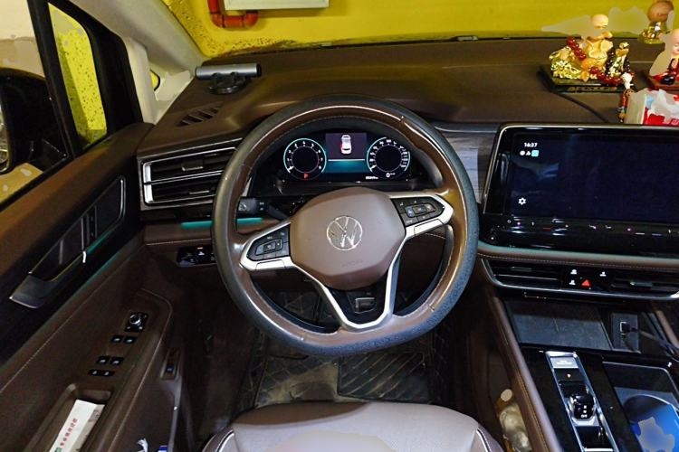 Used Volkswagen Viloran 2022 380TSI Prestige Edition Steering Wheel