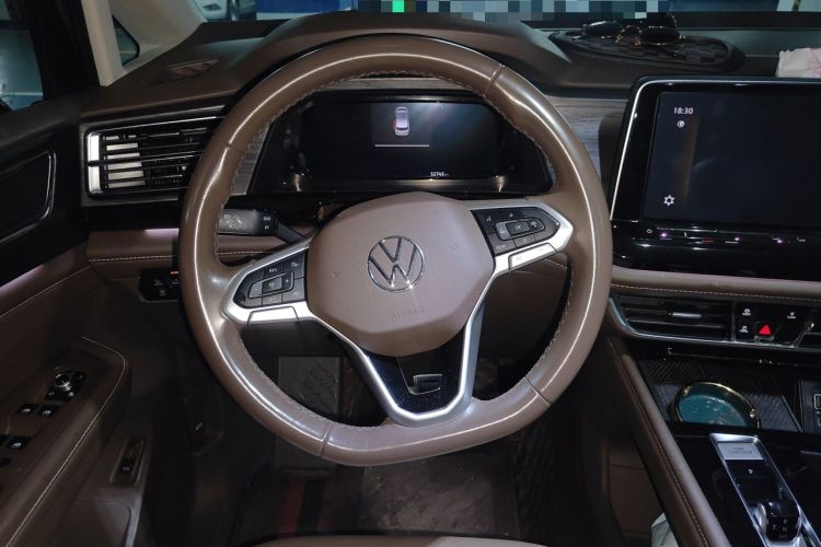 Used Volkswagen Viloran 2022 380TSI Prestige Edition Steering Wheel