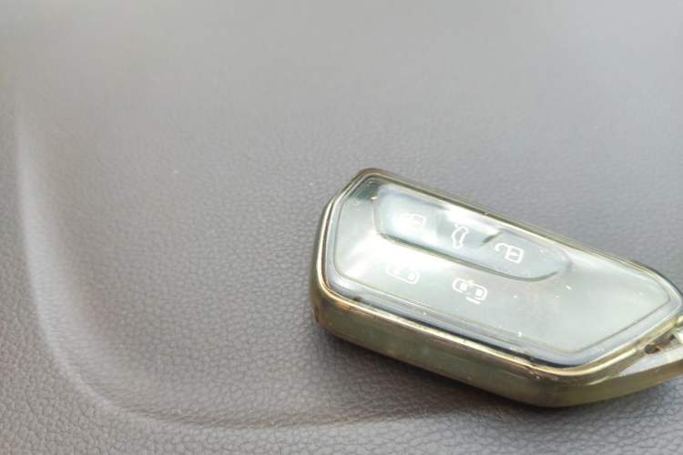 Used Volkswagen Viloran 2022 380TSI Prestige Edition Vehicle Key
