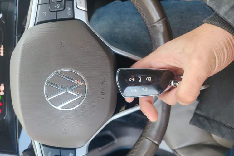 Used Volkswagen Viloran 2022 380TSI Luxury Edition Vehicle Key