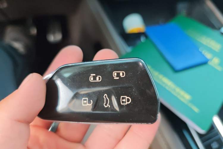 Used Volkswagen Viloran 2022 380TSI Prestige Edition Vehicle Key