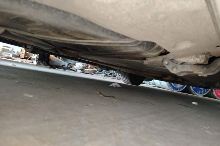 Used Volkswagen Viloran 2022 380TSI Prestige Edition Chassis Rear Right