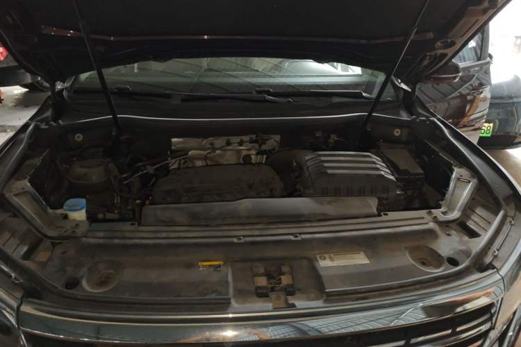 Used Volkswagen Viloran 2022 380TSI Prestige Edition Engine Bay