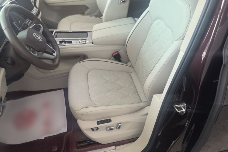 Used Volkswagen Viloran 2022 380TSI Prestige Edition Left Front Seat