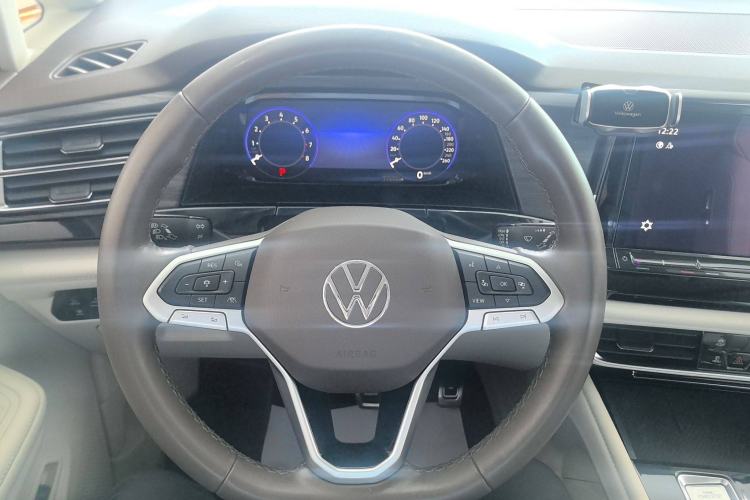 Used Volkswagen Viloran 2022 380TSI Prestige Edition Steering Wheel