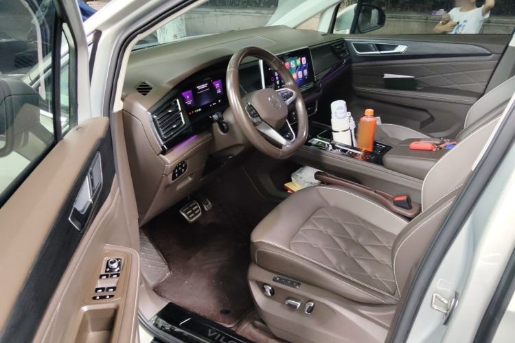Used Volkswagen Viloran 2022 380TSI Prestige Edition Driver Seat