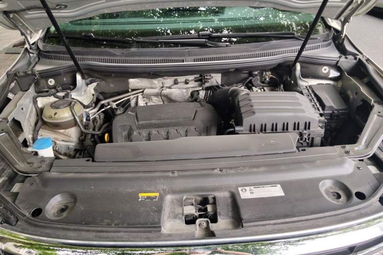 Used Volkswagen Viloran 2022 380TSI Prestige Edition Engine Bay