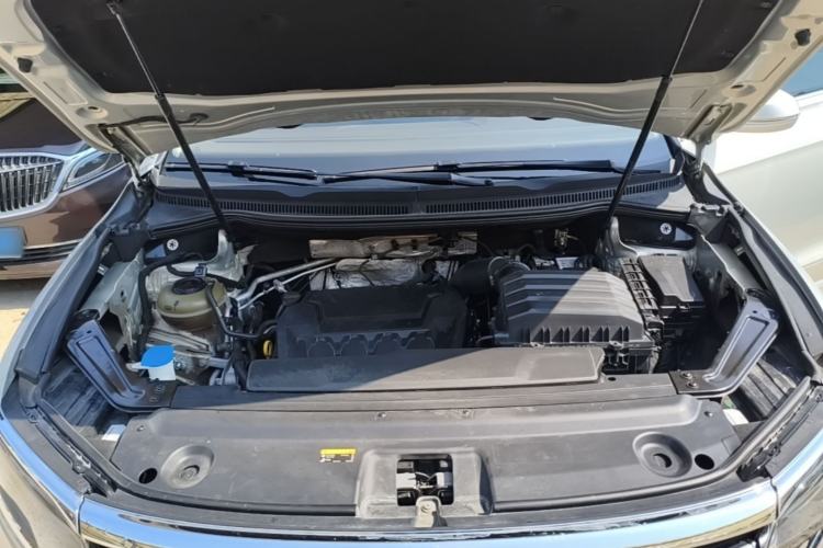 Used Volkswagen Viloran 2022 380TSI Prestige Edition Engine Bay