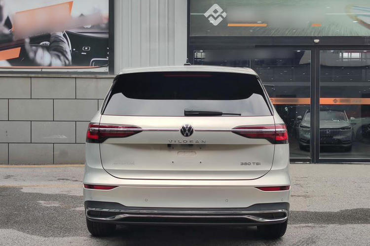 Used Volkswagen Viloran 2022 380TSI Prestige Edition Exterior 4