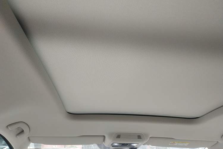 Used Volkswagen Viloran 2022 380TSI Prestige Edition Headliner