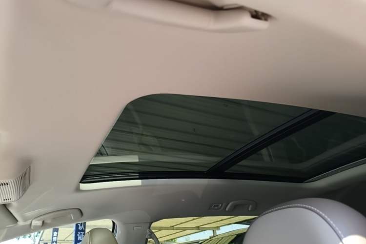 Used Volkswagen Viloran 2022 380TSI Prestige Edition Headliner