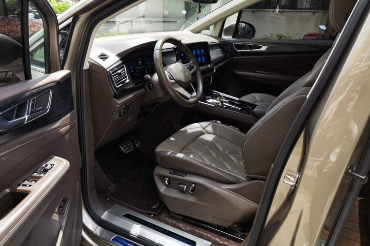Used Volkswagen Viloran 2022 380TSI Flagship Edition Interior 3