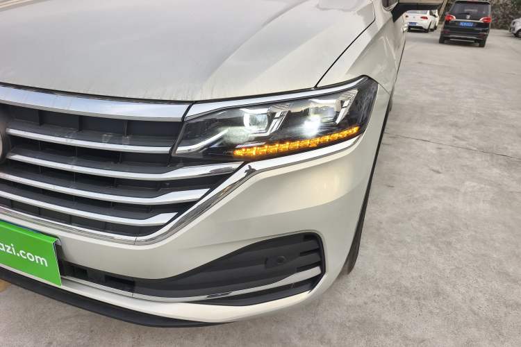 Used Volkswagen Viloran 2022 380TSI Luxury Edition Left Front Headlight