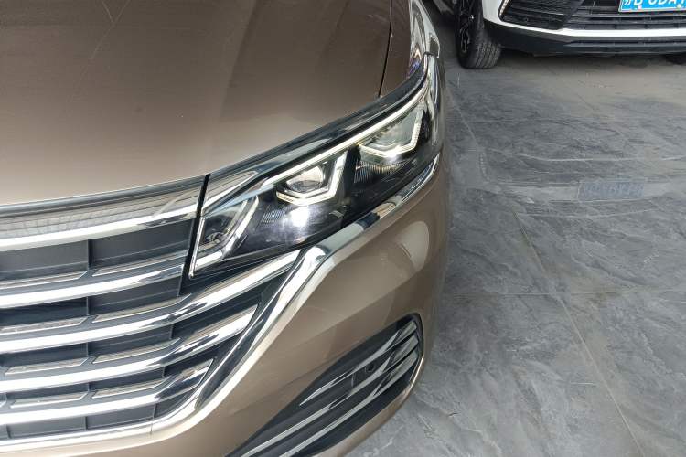 Used Volkswagen Viloran 2022 380TSI Prestige Edition Left Front Headlight