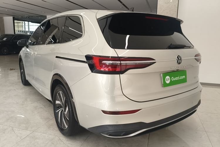 Used Volkswagen Viloran 2022 380TSI Luxury Edition Rear Left 45 Deg